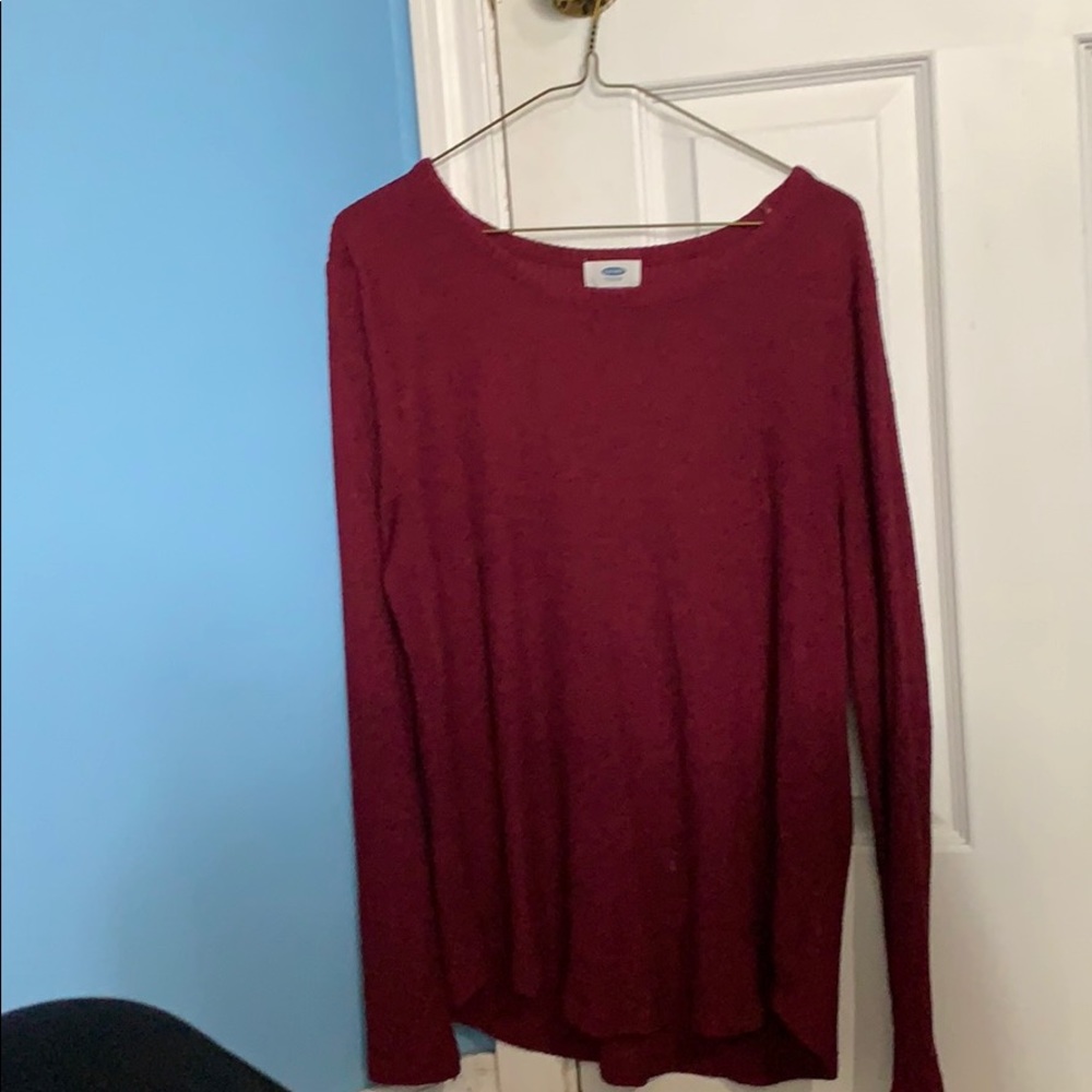 A long sleeve light weight sweater